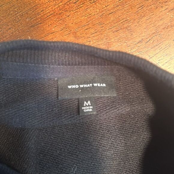 Who wore what crewneck M (6011) - Picture 5 of 6